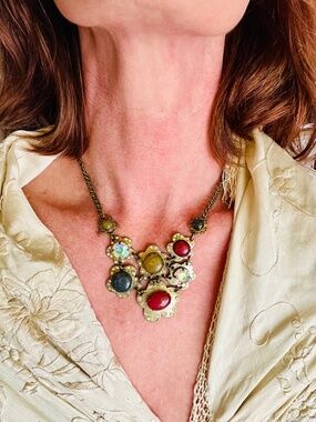 Liz Palacios SF "Victorian Revival" Floral Cluster Necklace